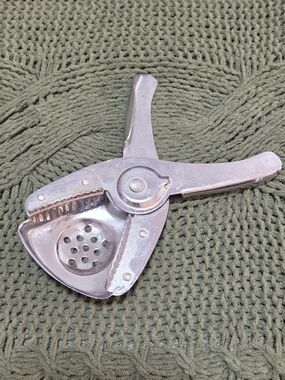Vintage Lemon Juicer Hand Held Citrus Squeezer Metal